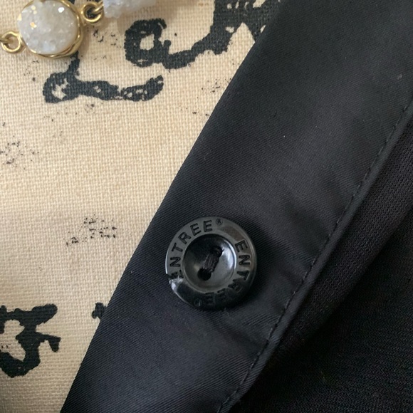 Entree Berlin unique button front hooded jacket - Picture 5 of 14